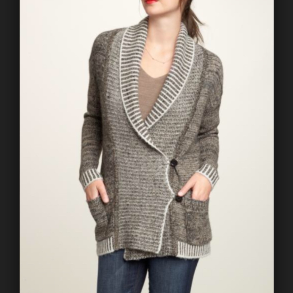 Gap Brown and Cream Sweater Cardigan